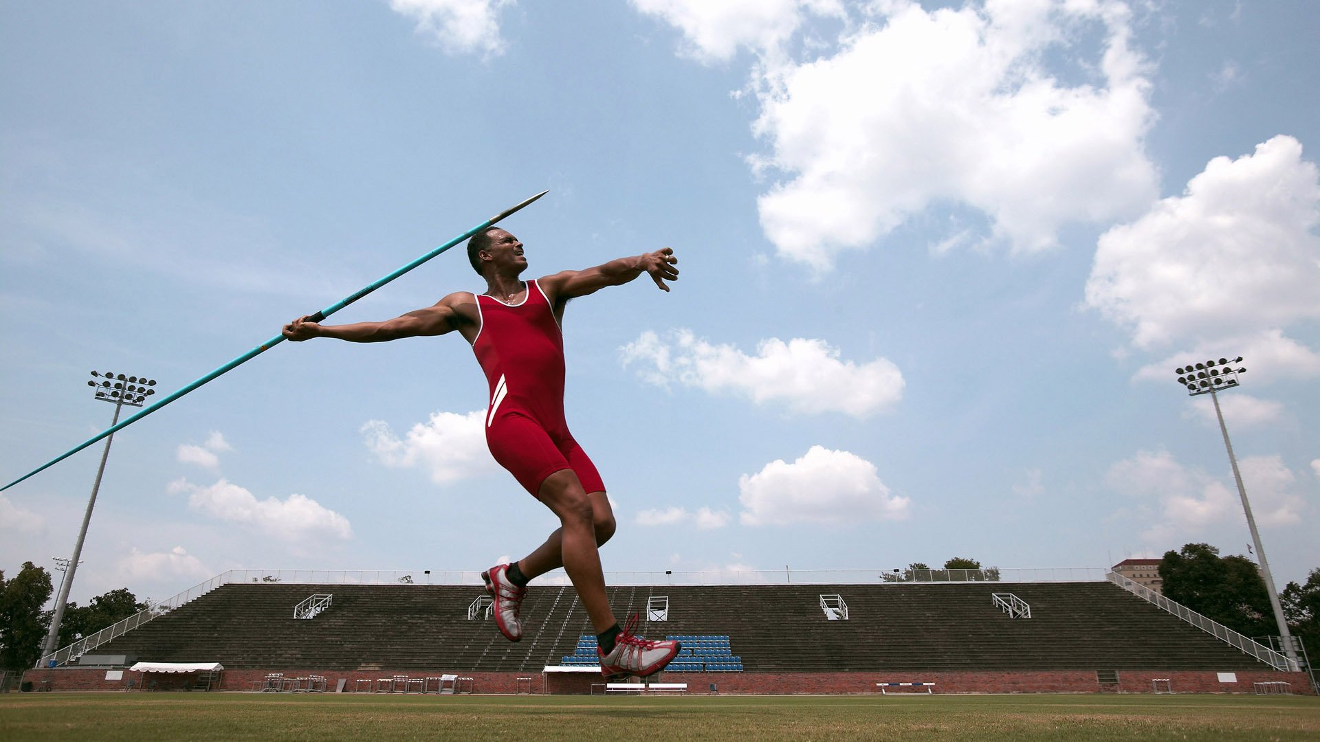 kaiyun体育app-独行侠前锋发布个人训练集锦引发热议，独行侠大前锋  第2张